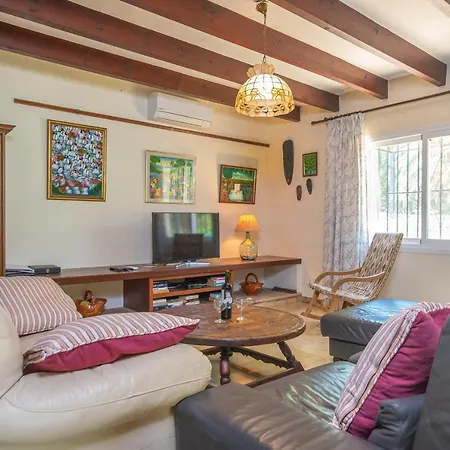 Capulla 8 Chalet *